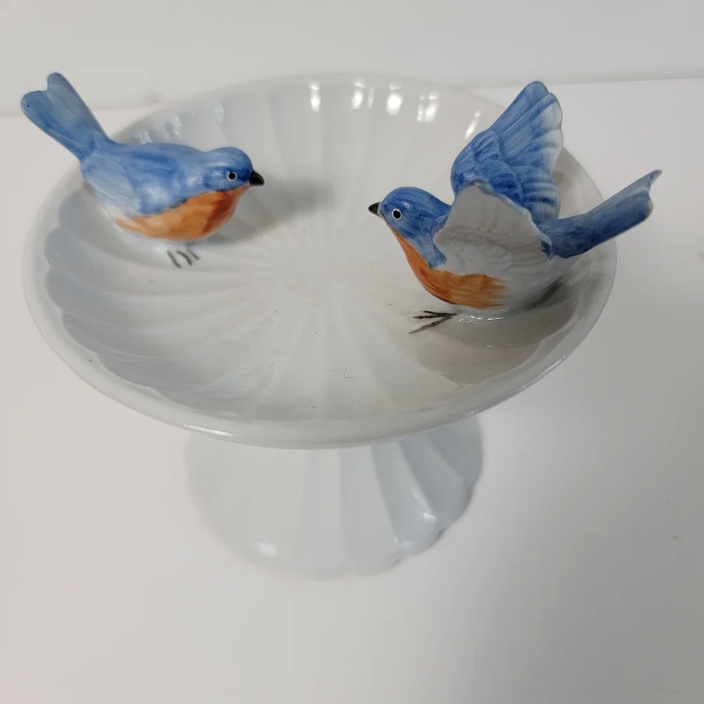 Vintage Shafford Japan Bluebird Bird Bath With Music Box Trinquet Dish - Picture 3 of 7